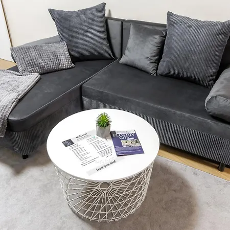Ivy's Cozy Retreat I Free Parking I Near Kapana Апартаменты *
