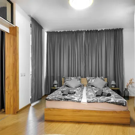 Ivy's Cozy Retreat I Free Parking I Near Kapana Апартаменты *