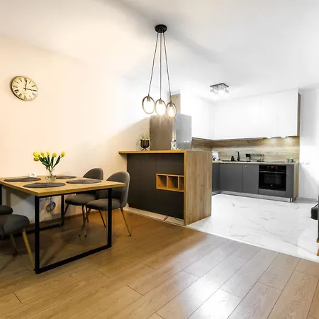Ivy's Cozy Retreat I Free Parking I Near Kapana アパート