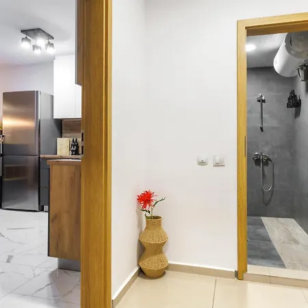 Ivy's Cozy Retreat I Free Parking I Near Kapana Апартаменты *